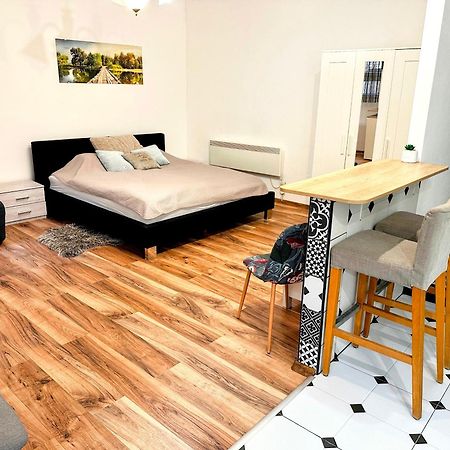Dob71-Cozy Flat In The Center Of Budapest- Recently Renovated Kültér fotó